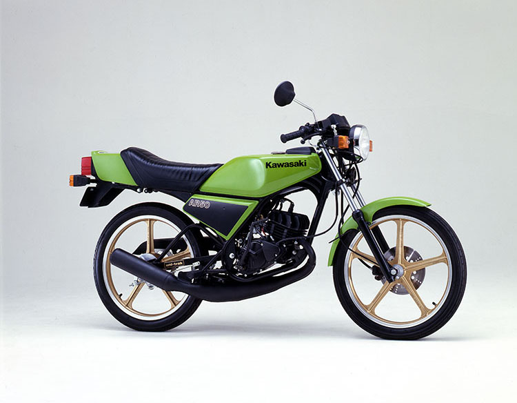 青春のゼロハンスポーツ図鑑Vol.7 Kawasaki | WEB Mr.BIKE