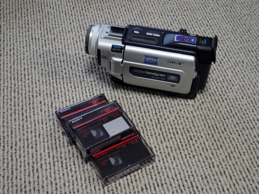 miniDV（ミニDV）のダビング方法は？ | オヤジの悠々人生