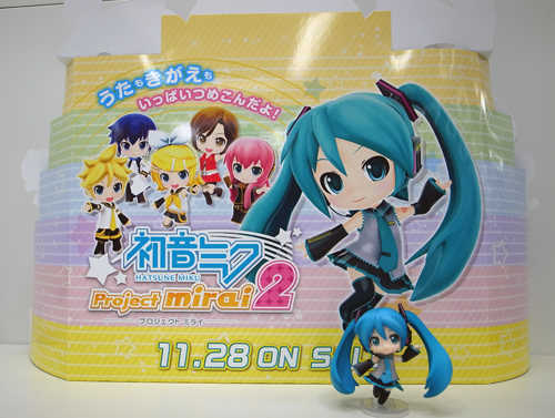 発売まであと50日！『初音ミク Project mirai 2』店頭販促物（第3弾