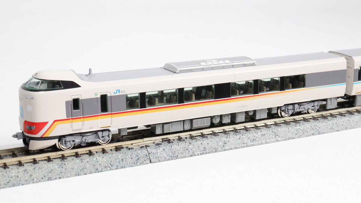 90025707_02_9287e334-c247-4ad6