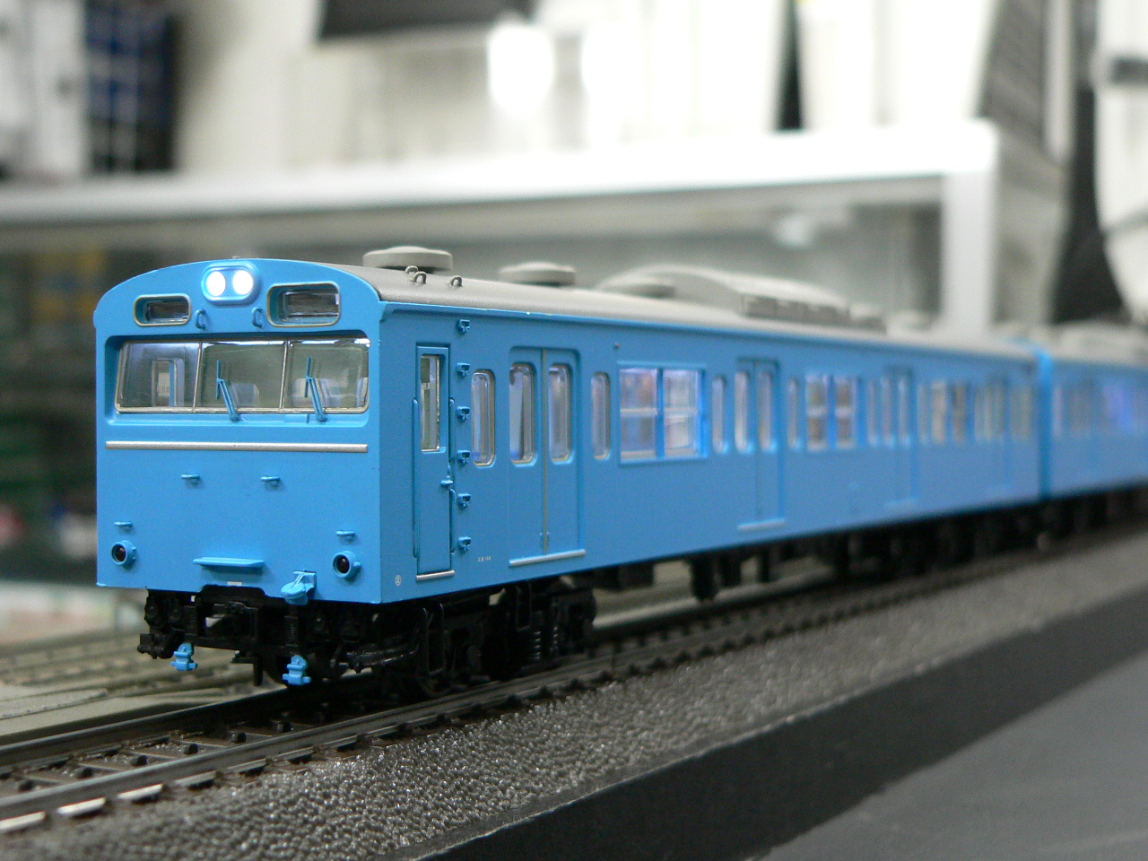 天賞堂のHOゲージ、103系高運転台スカイブルーにDCCサウンド