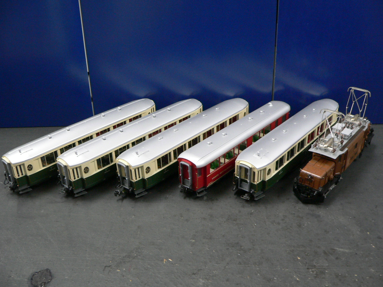 BEMO製HOm、12mmゲージのスイス・レーティッシュ鉄道の中古品