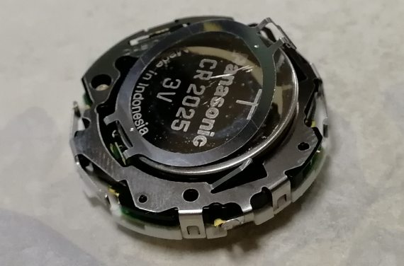 G-Shockの電池交換 – PCと映画とテレビと、3rd