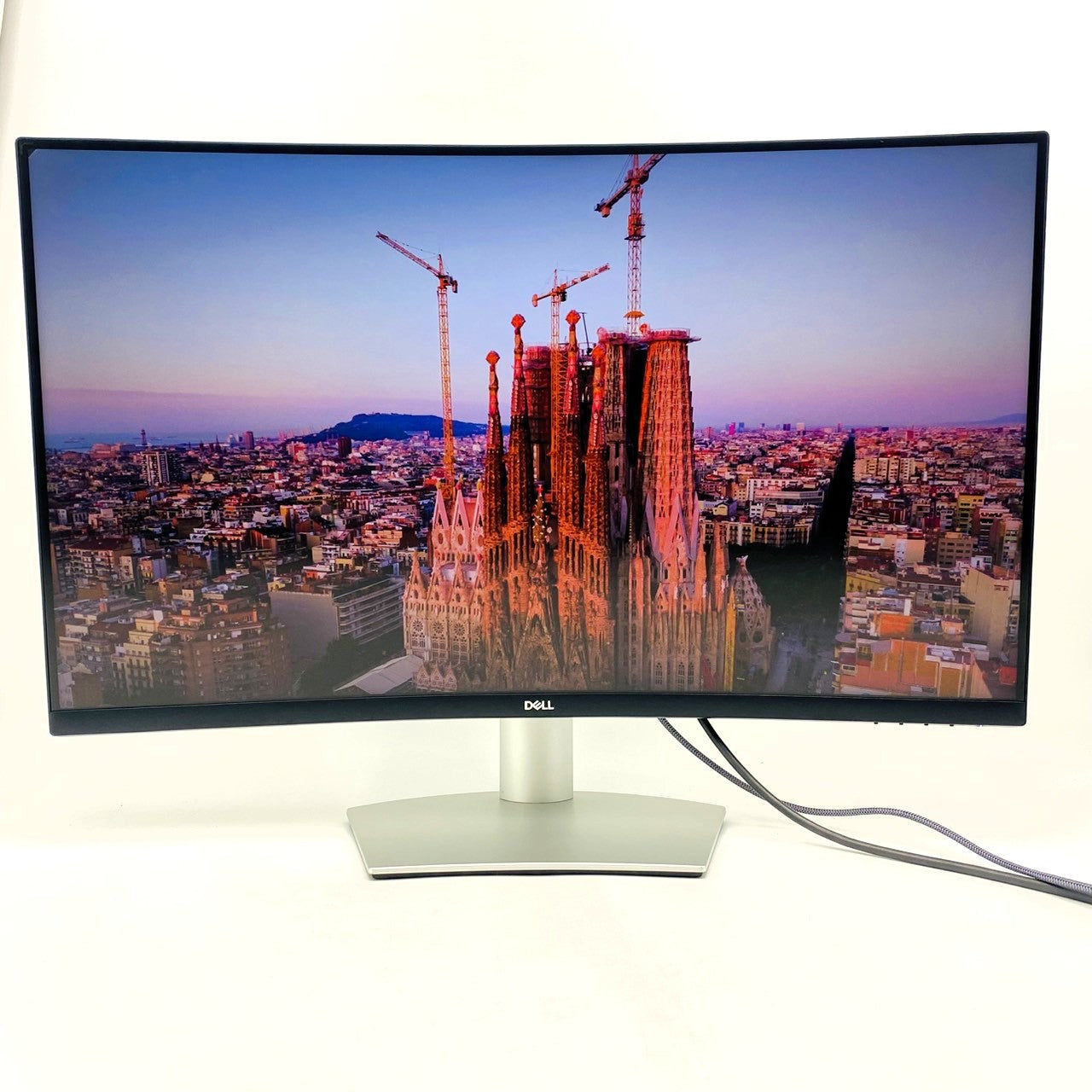 中古モニター】32インチ メーカー DELL 型番 S3221QS 入力端子 HDMI