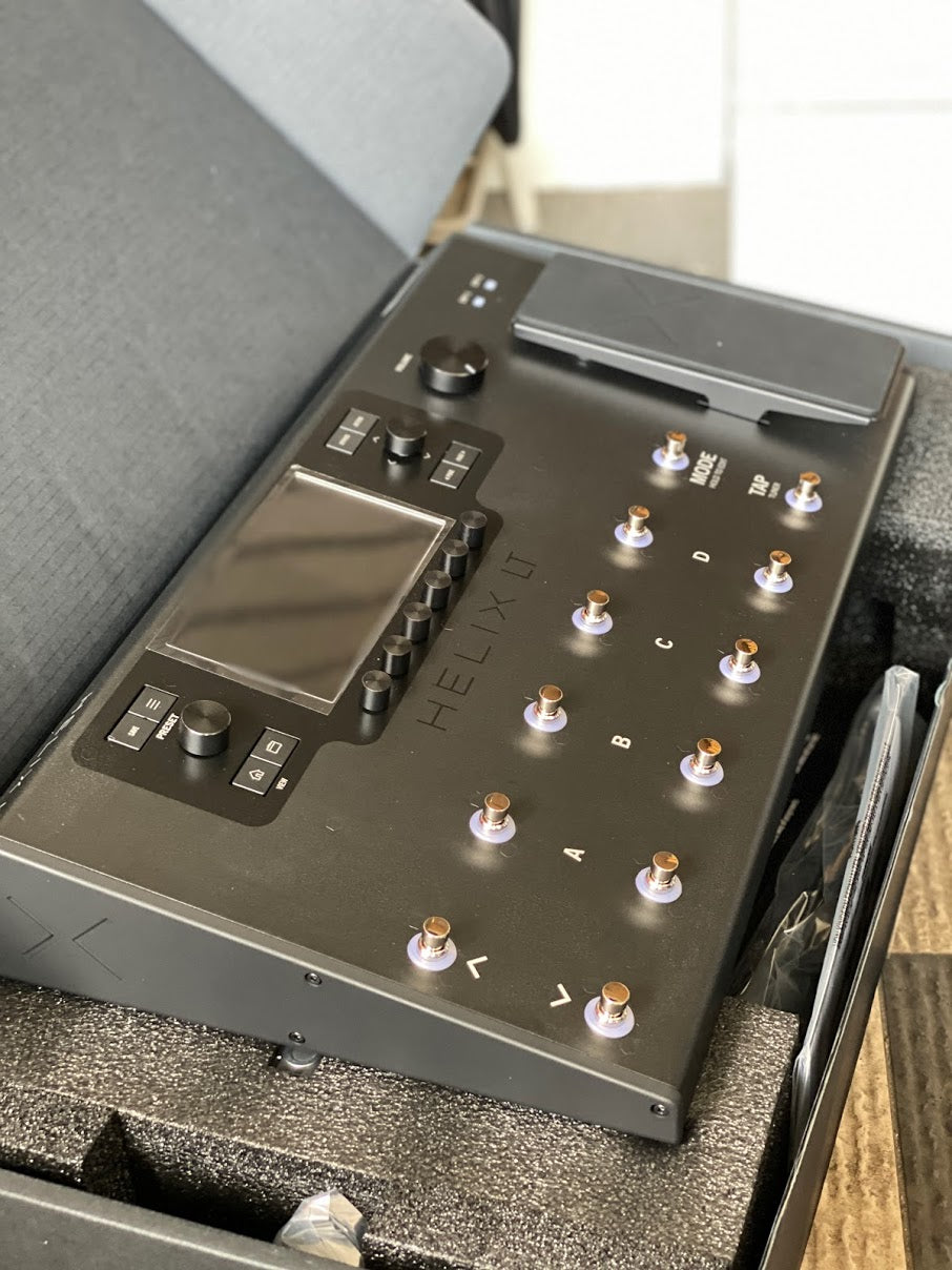 Line 6 Helix LT Guitar Multi-effects Processor – nafiriguitar.com