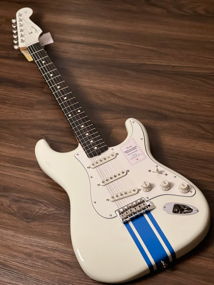 Fender Japan Traditional II 60s Stratocaster with RW FB in Olympic