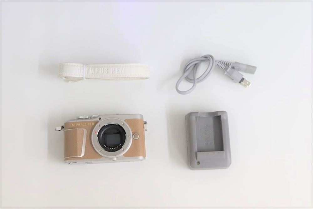 格安レンタル] OLYMPUS（オリンパス） PEN E-PL9 ボディ ミラーレス