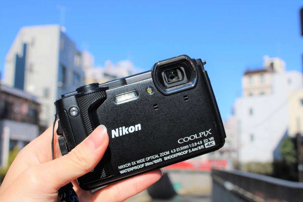格安レンタル] Nikon（ニコン） 防水カメラ COOLPIX W300 2泊3日～