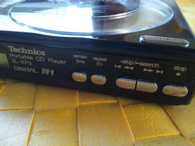 Technics Portable CD Player SL-XP3