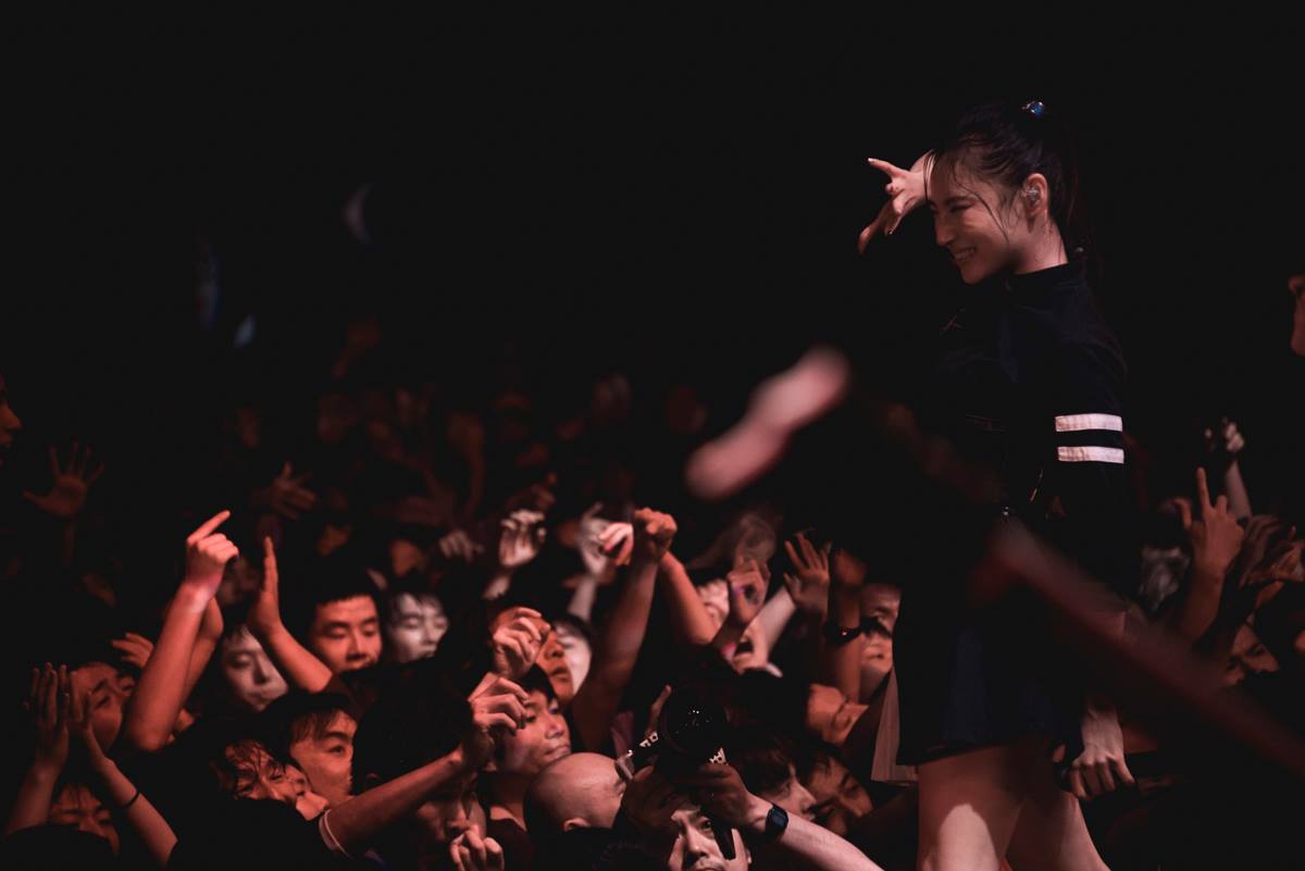 PassCode 2016-2018 LIVE UNLIMITED PREMIUM BOX (Review) – J-Generation