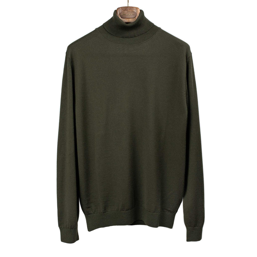 Mooncastle FW25 Lightweight turtleneck sweater in dark olive green