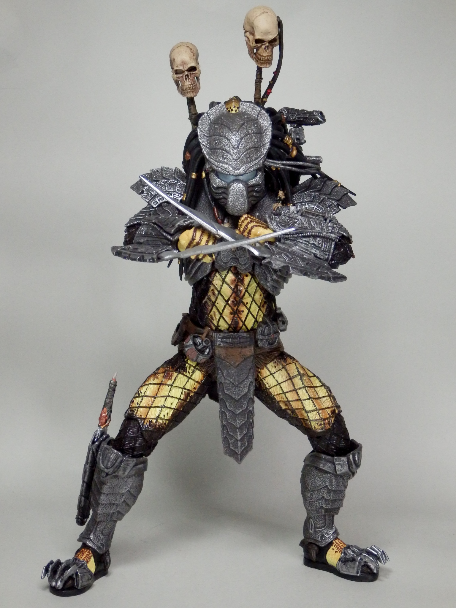 レビュー:NECA(ネカ) チョッパー プレデター(7インチアクション