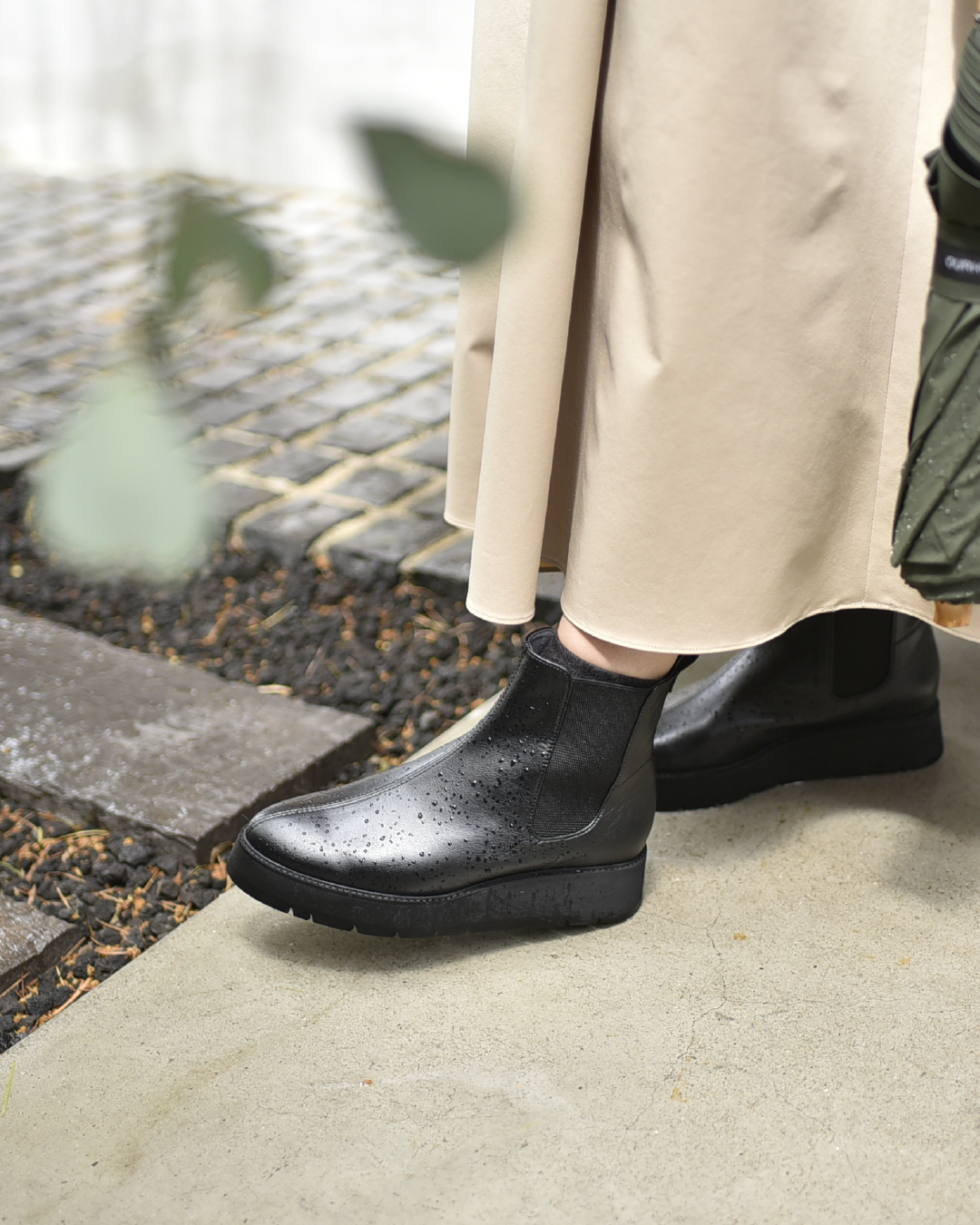 雨の日も寒い日も履けるショートブーツ – OURHOME