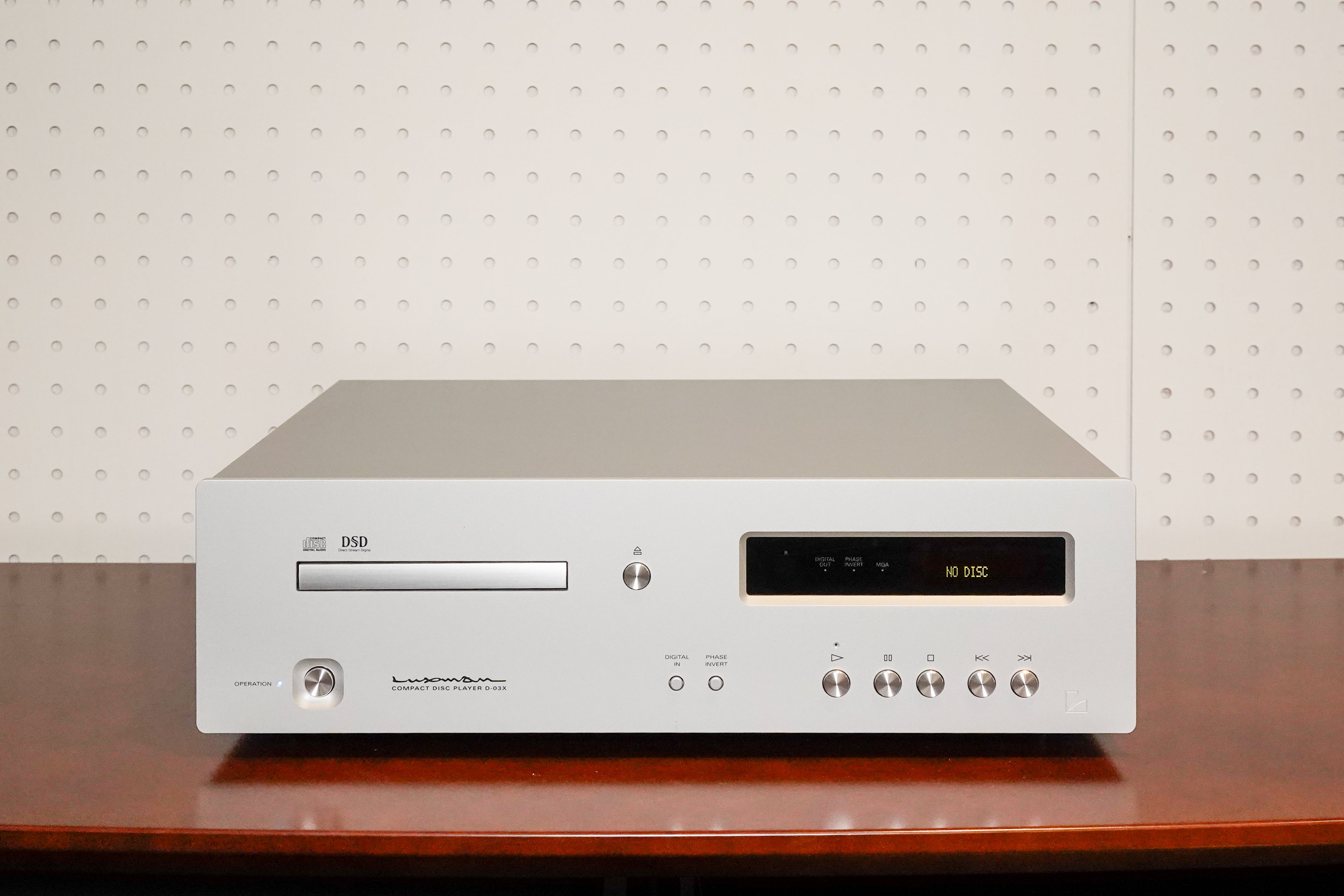 展示品】D-03X | CDプレーヤー – SOUND TEC