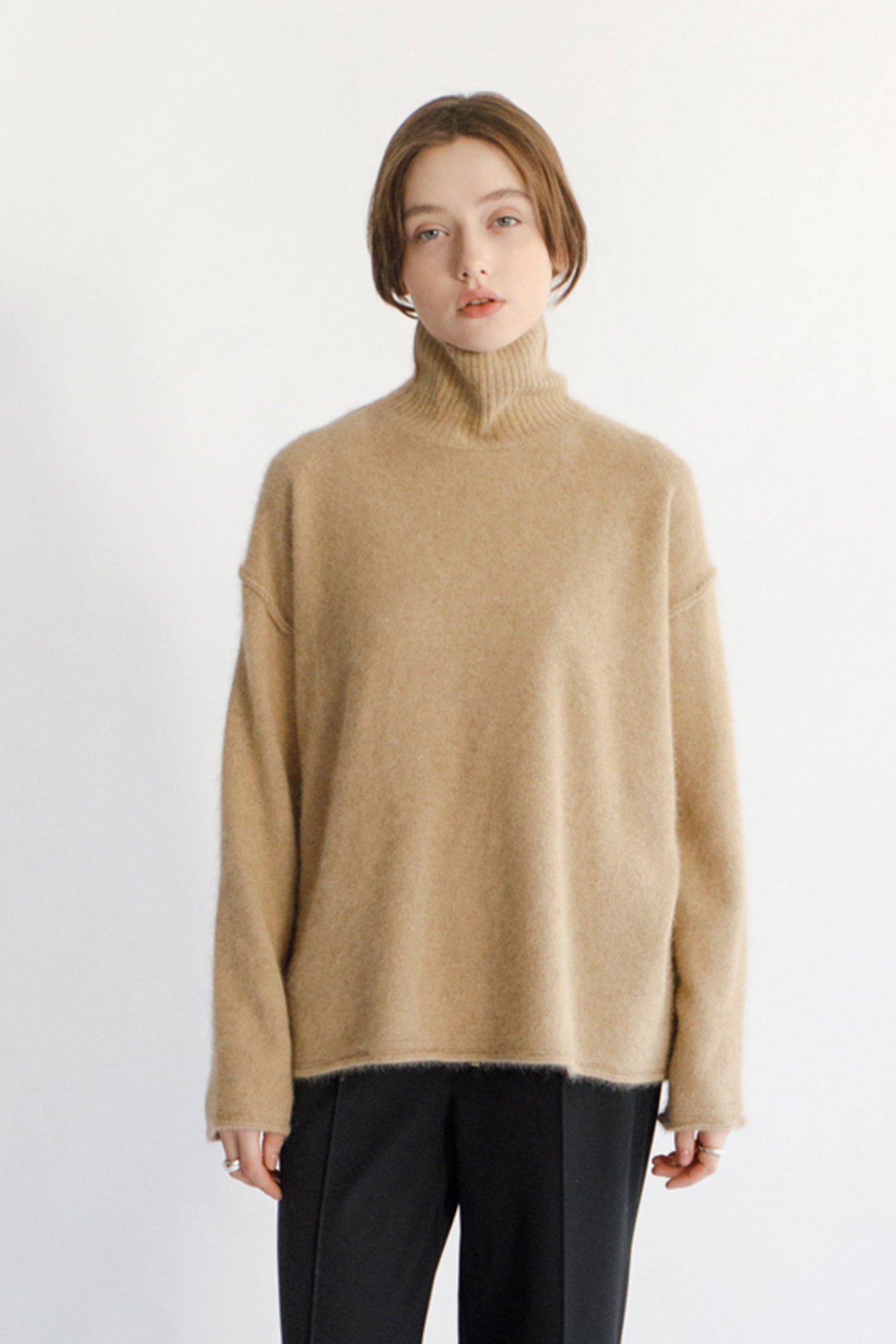 low stock】Raccoon fox turtle neck pullover /CT24109 – C.T.plage