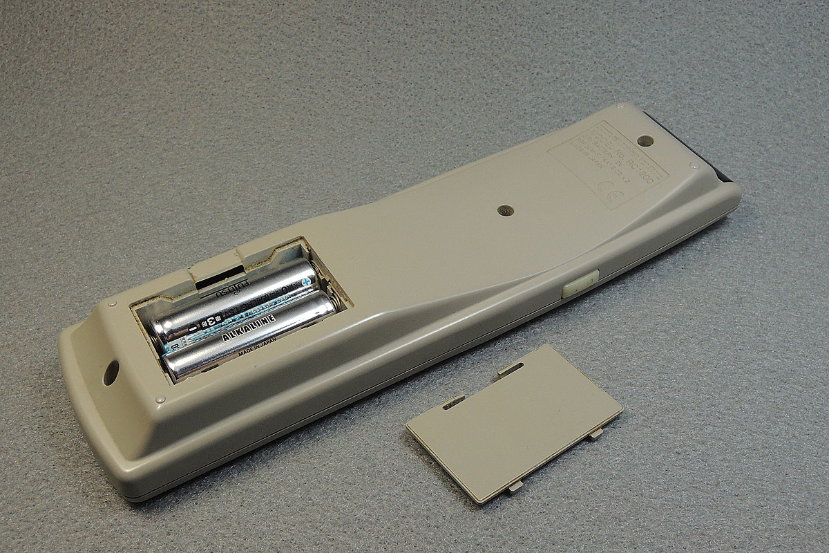 工作室 （3Dプリンターでリモコンの電池蓋を作る）: カメラde遊ingの