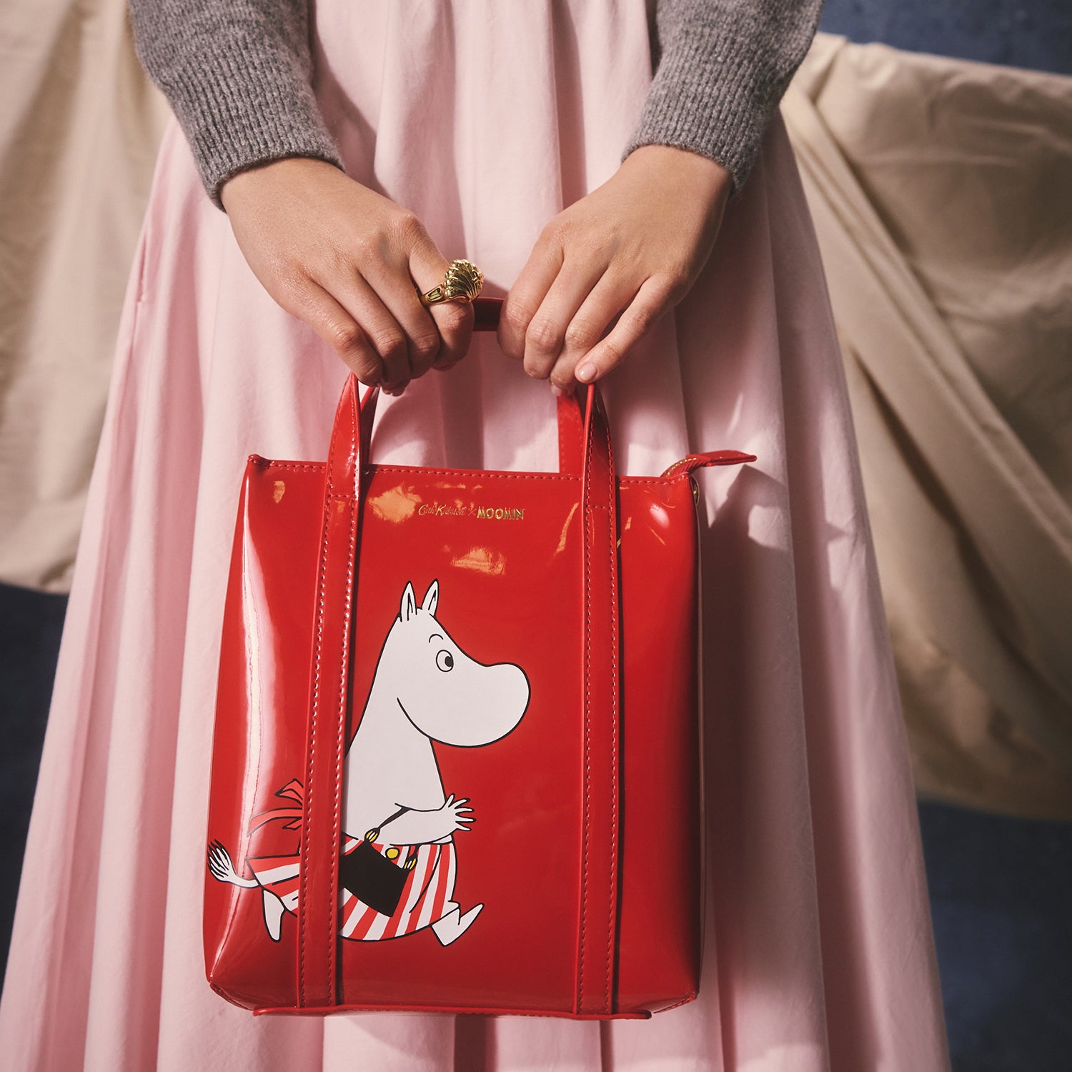 ムーミン クロスボディバッグ Moomin Mamma | Cath Kidston 日本公式