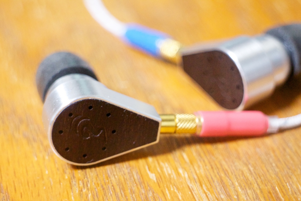 レビュー】oBravo erib-2a なんじゃこりゃ！と叫ぶイヤホン - 旧ヘッド