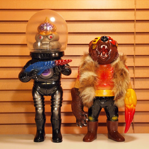 ゴッコ堂 アストロウンコツ - エスムスザイン es muss sein