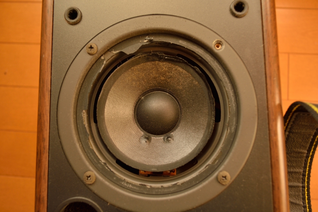 ONKYO D-102A ウーハーエッジ張り替え - 紙つぶて 細く永く