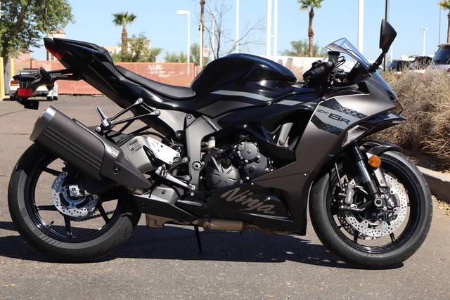 2026 Kawasaki Ninja® ZX™-6R ABS | RideNow Peoria