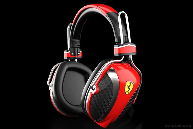 Ferrari by Logic3 P200 over-ear headphones review