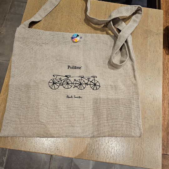 poilane-paul-smith: フランス🇫🇷からわずか10日で届く、きれい エコ