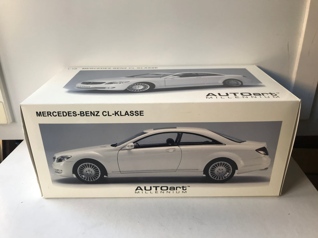 Autoart Millenium Mercedes Benz CL-Klasse White 1:18 - 776166