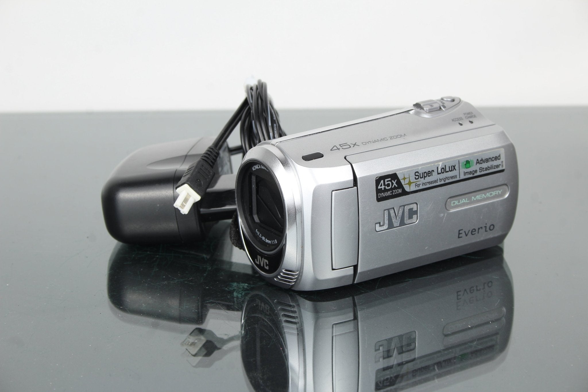 JVC Everio GZ-MS210SE Review: Used Camcorder for Modern Creators