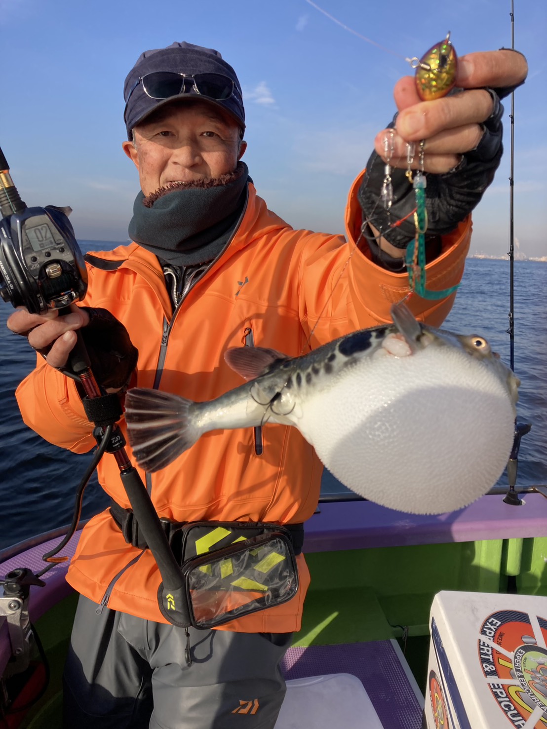 東京湾奥からトラフグ釣りへ! | 林良一