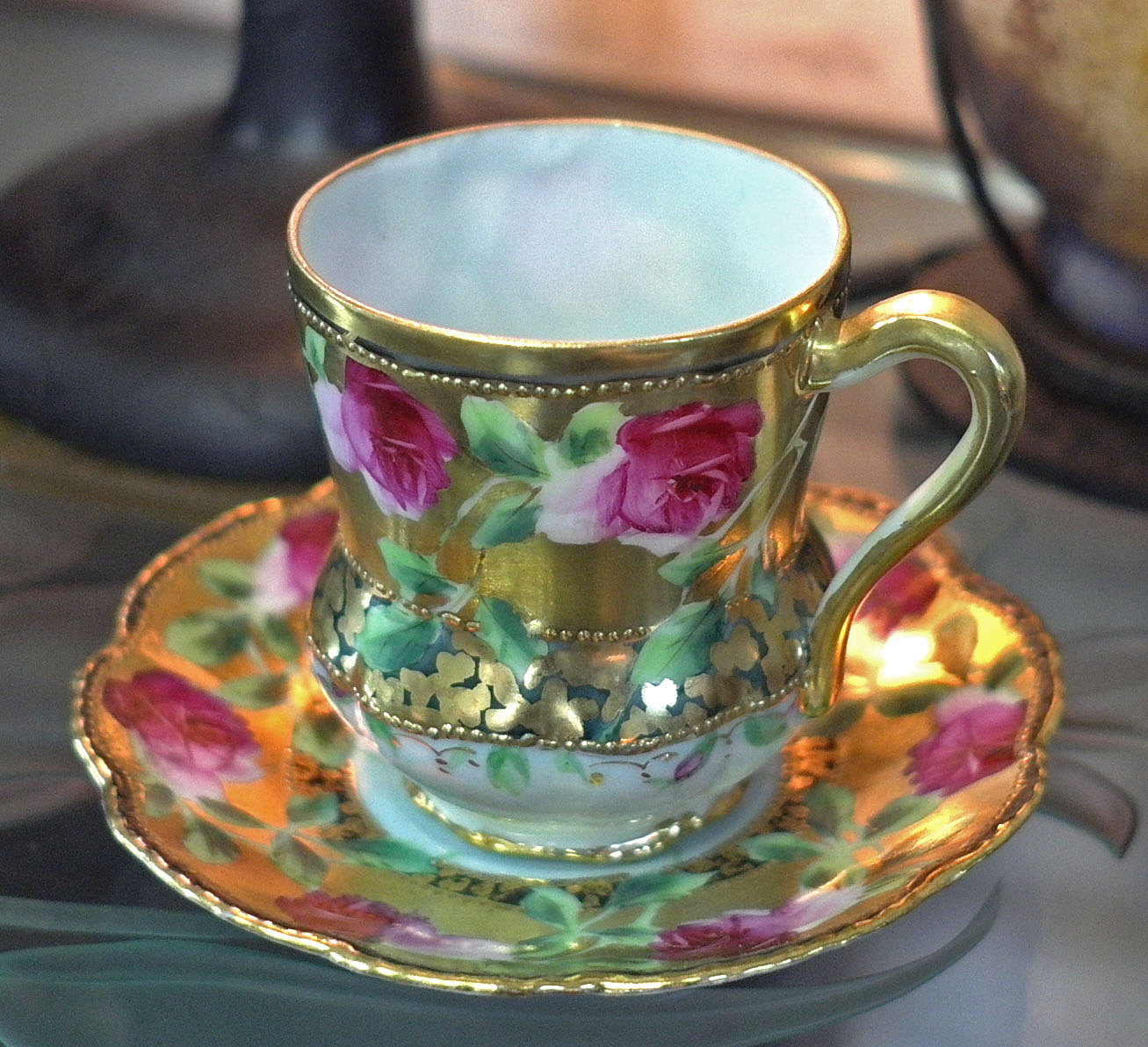 オールドノリタケ メープルリーフ期のアンティークカップ。: 団塊の