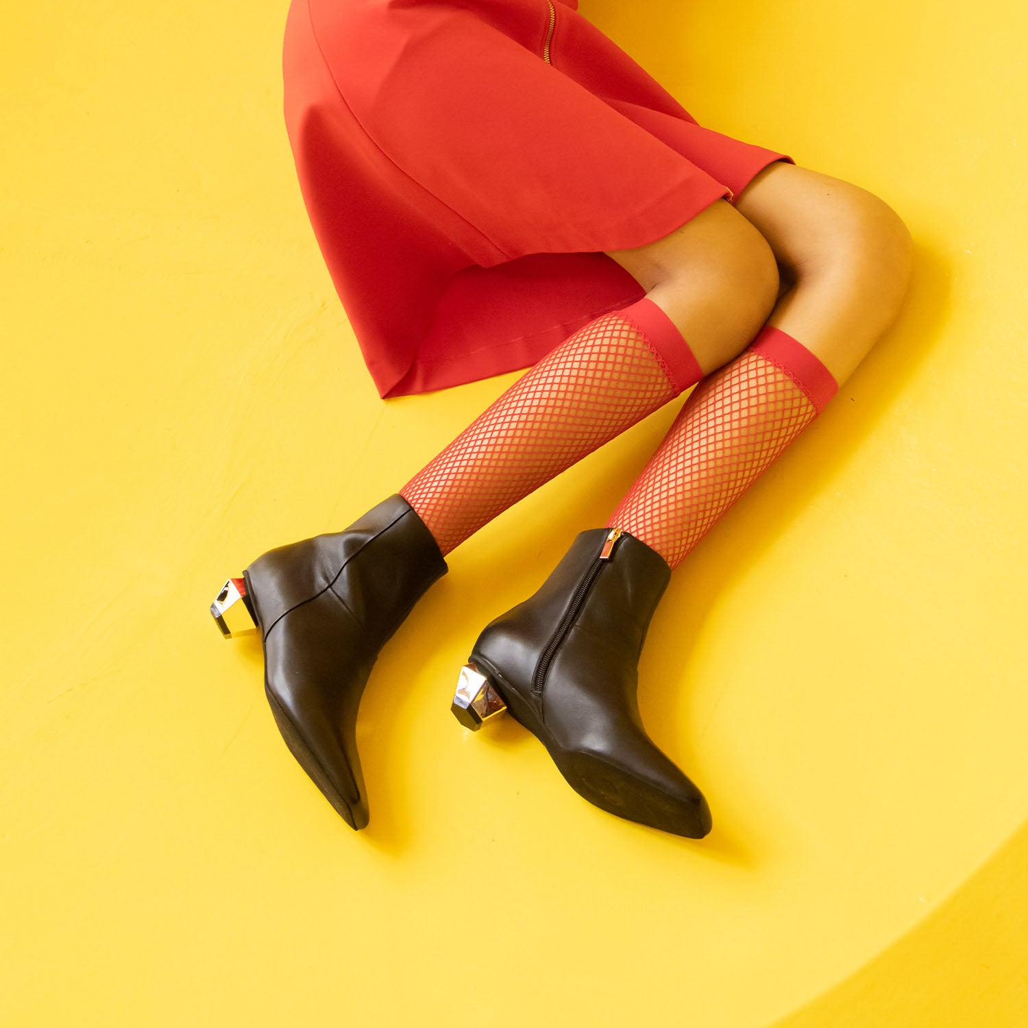 Daniella & GEMMA ONLINE STORE – ゴールドデザインヒールシュート