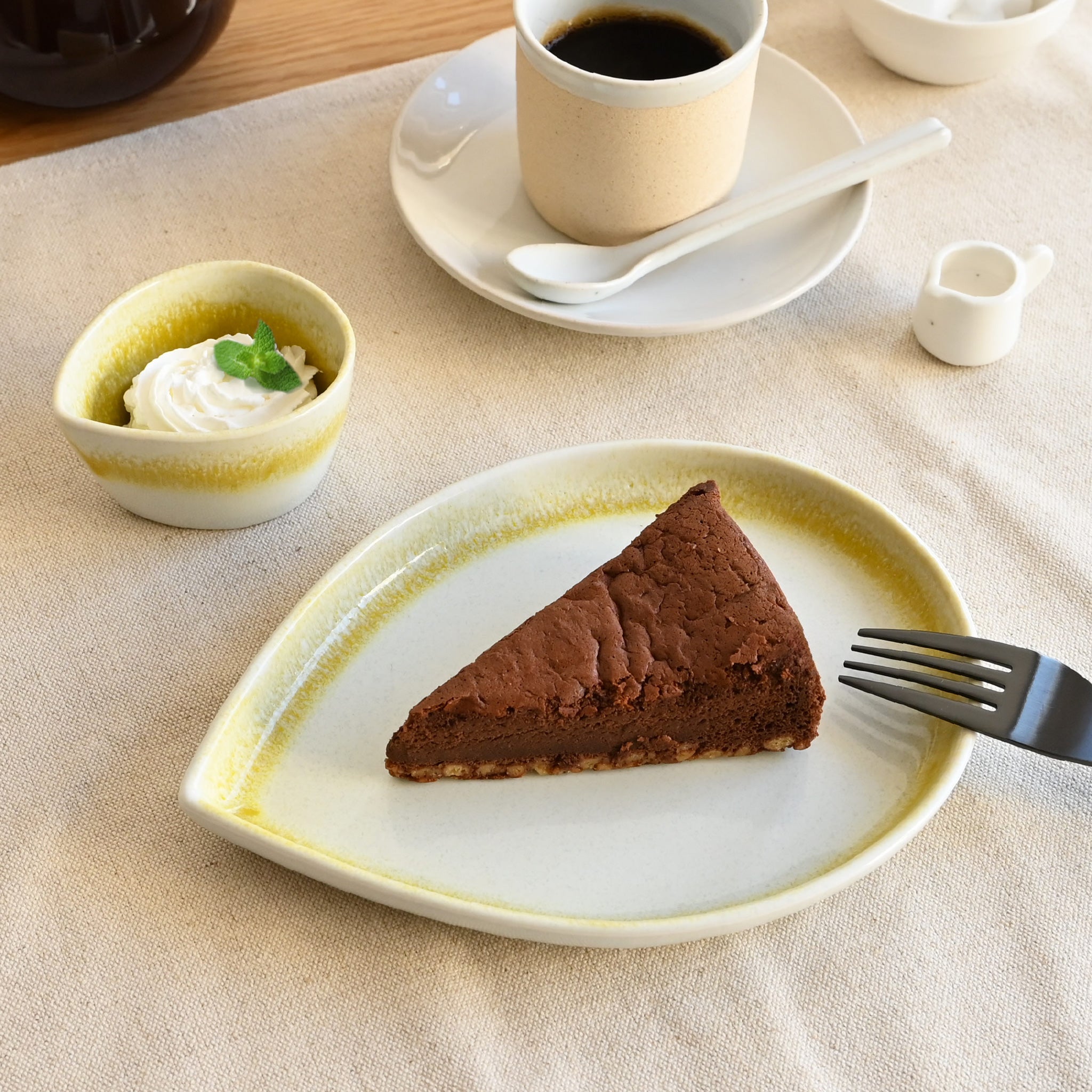 皿[しずく] | deux C(ドゥ・セー)公式オンラインストア