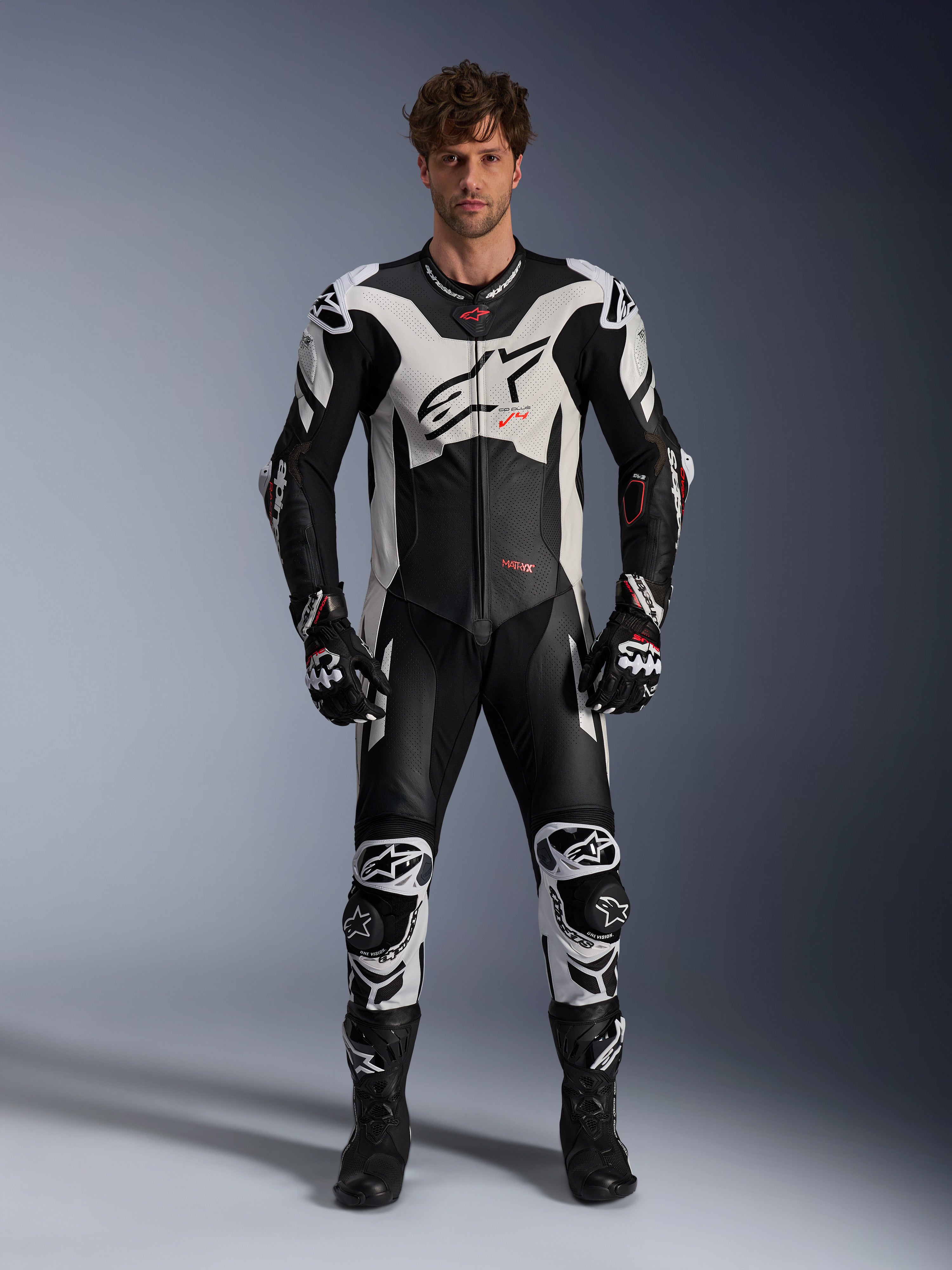 GP Plus V4 Sprint - Black Motorcycle Suit | Alpinestars®