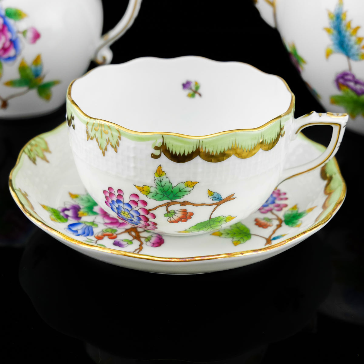 伝統・本物】ヘレンド『ヴィクトリア』ティーセット - 英国