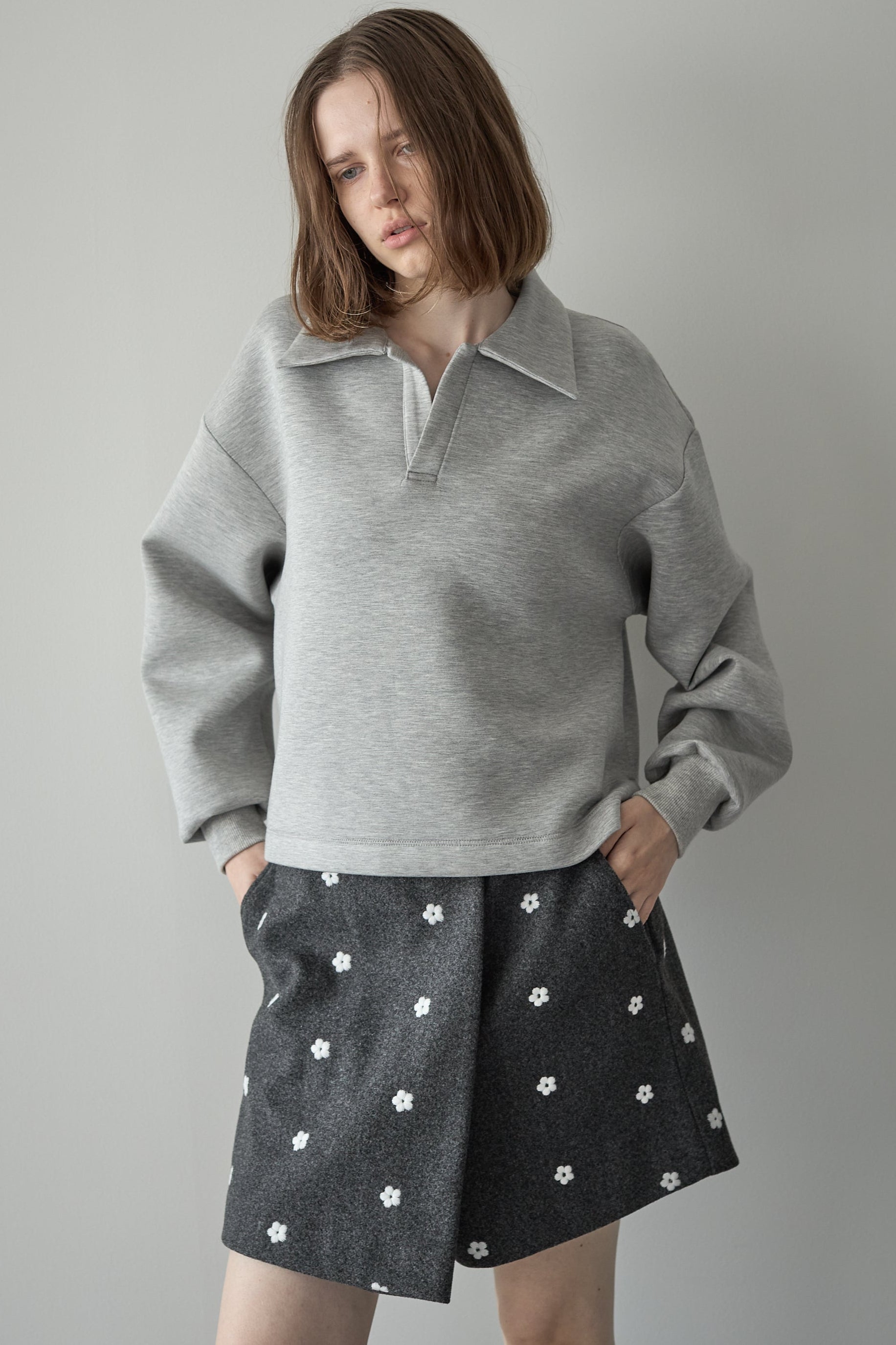 ビックカラースウェット【GRAY】 – ELLIE