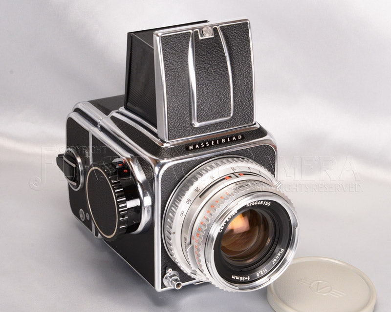 Hasselblad 500C + Planar 80mm f2.8 + A12 – FLASHBACK CAMERA