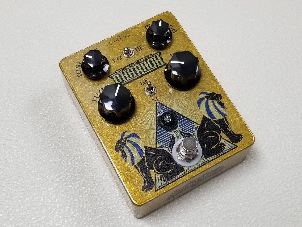 Black Arts Toneworks Pharaoh GE/Si Fuzz Pedal – Flipside Music