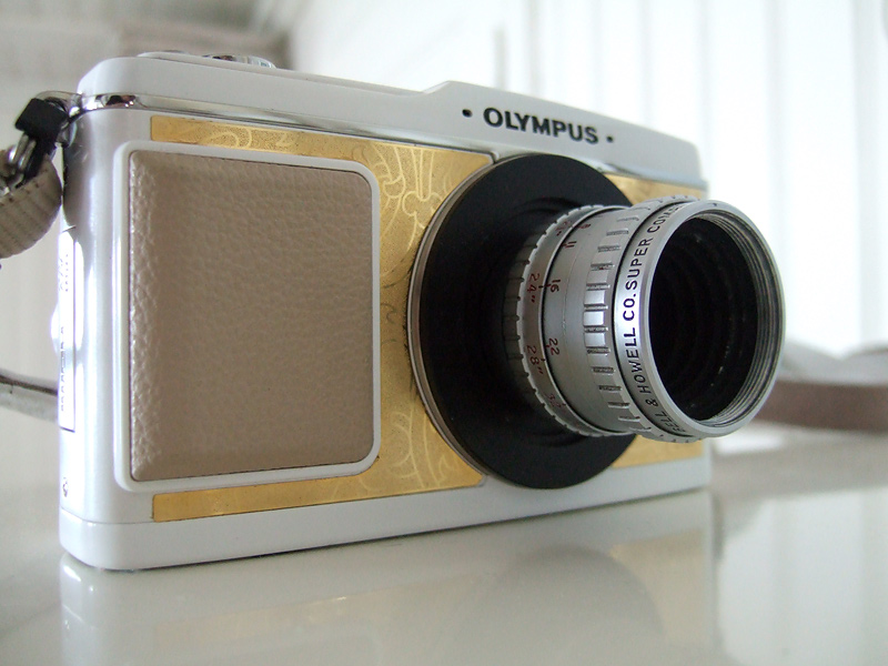 Bell & Howell Co. Super Comat 25mm f1.9 + 1 inch version