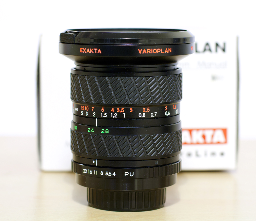 レア？ EXAKTA 18-28mm f4-4.5 m42マウント レア？ EXAKTA 18-28mm f4