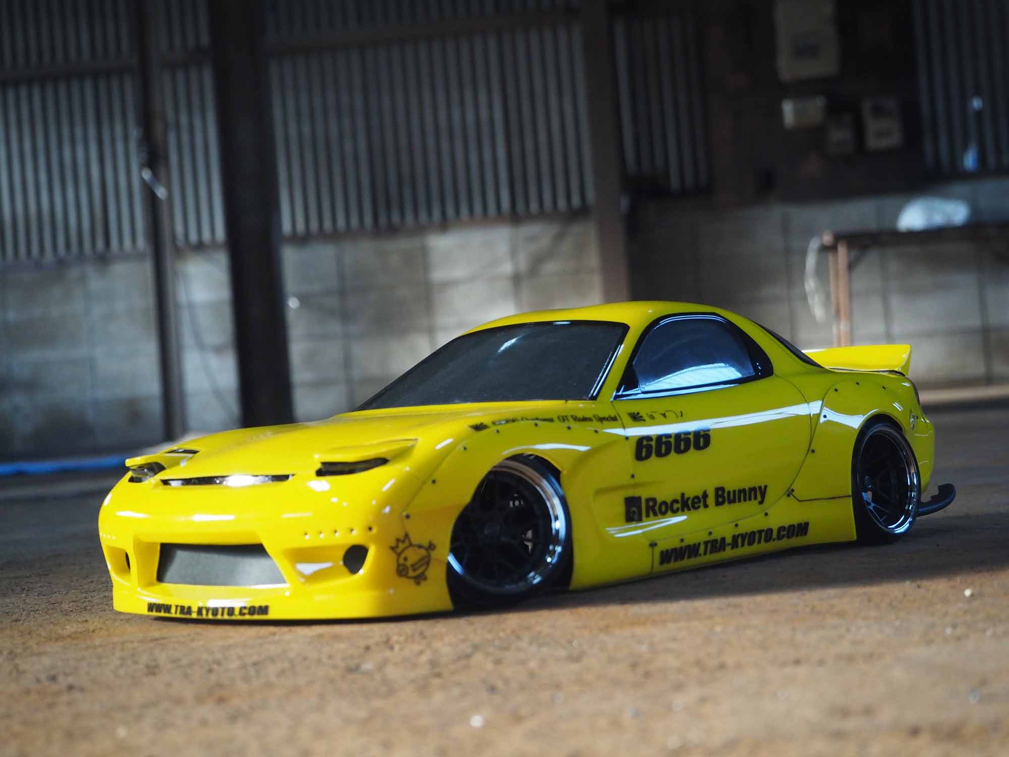 RX-7 ROCKET BUNNY/ BN SPORTS｜アディクション