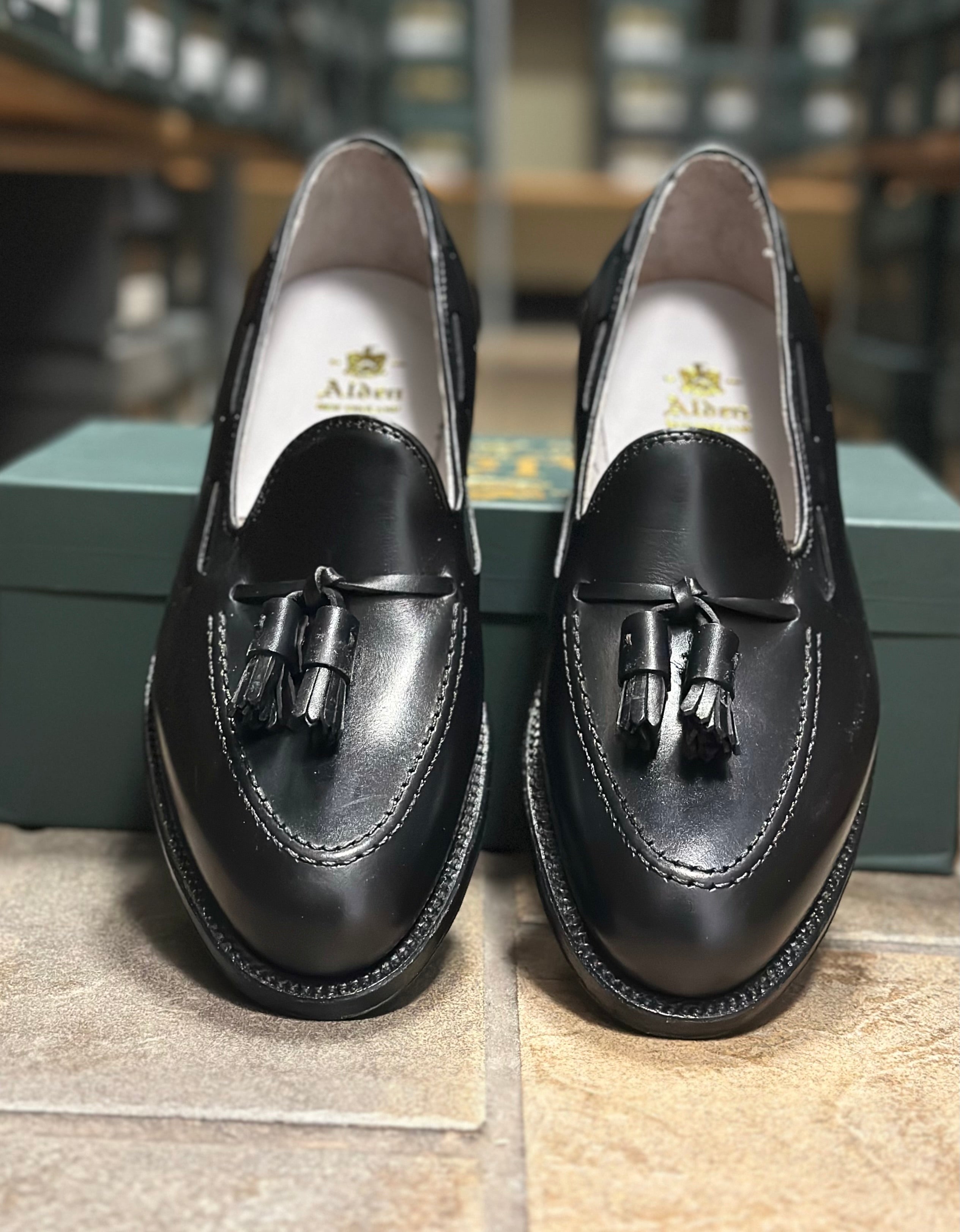 660 - Tassel Loafer in Black Calfksin – ALDEN SHOES