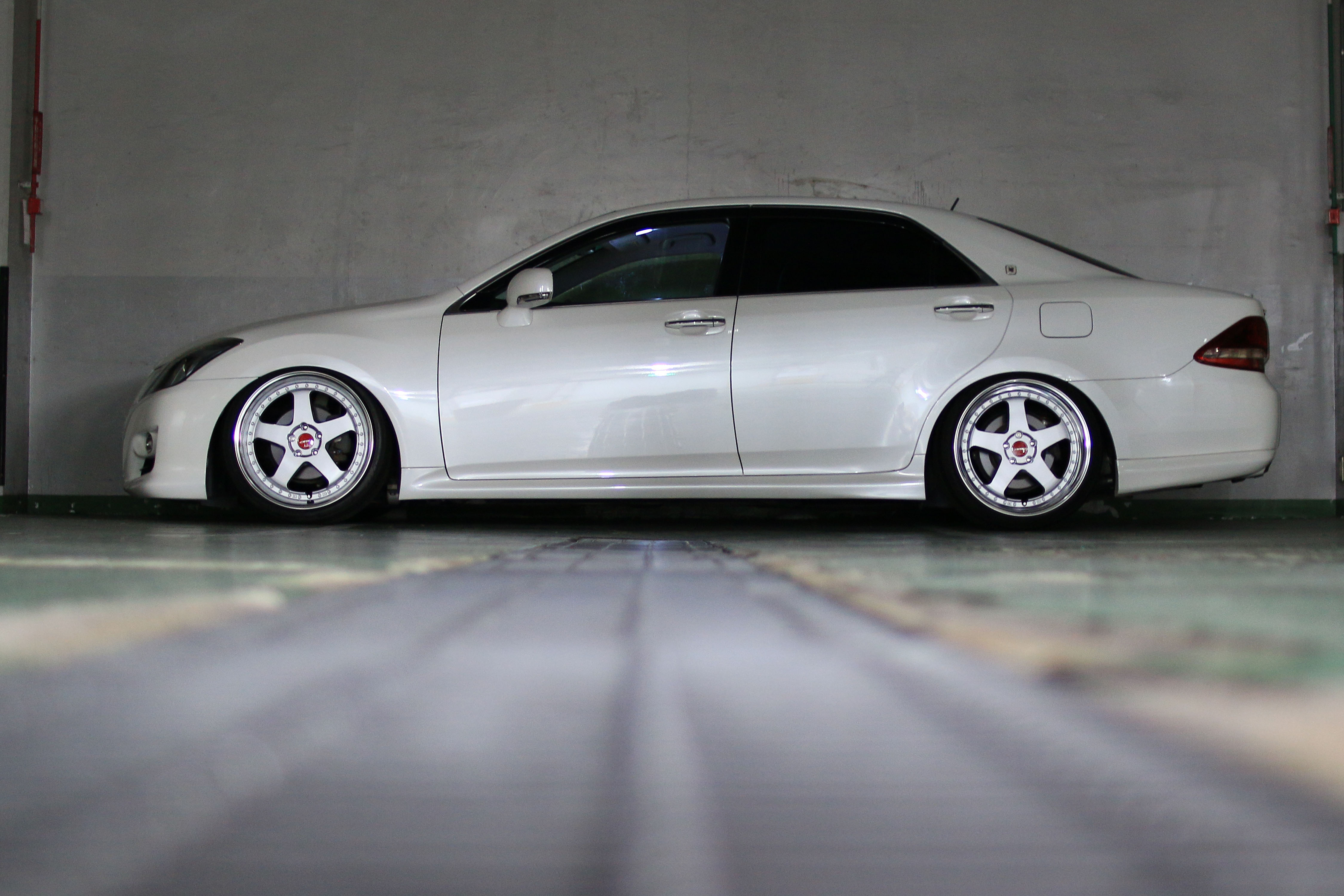 温故知新。シャレンVシリーズVFX | AME PRO SHOPブログ アルミホイール