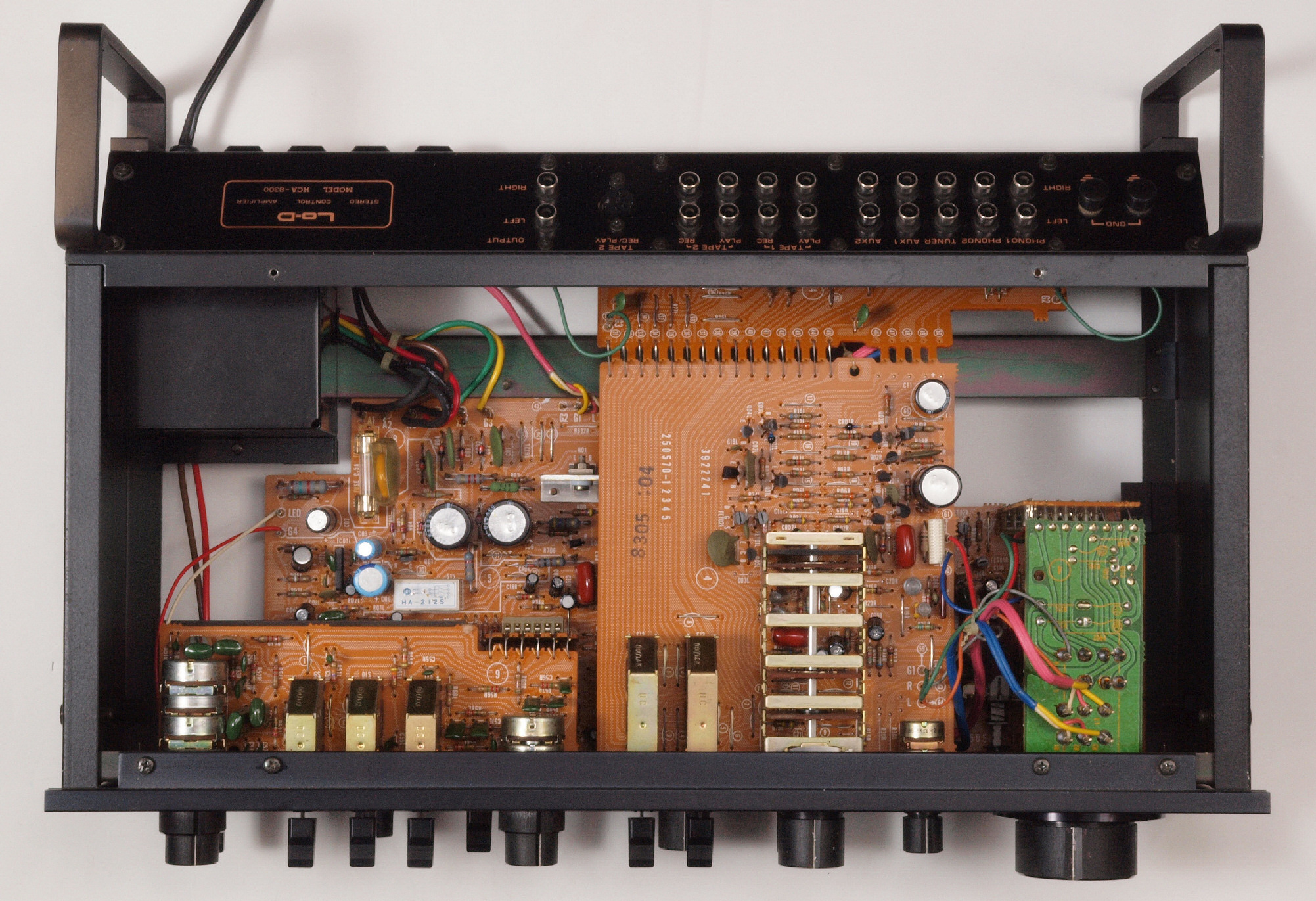 HITACHI LO-D HCA-8300