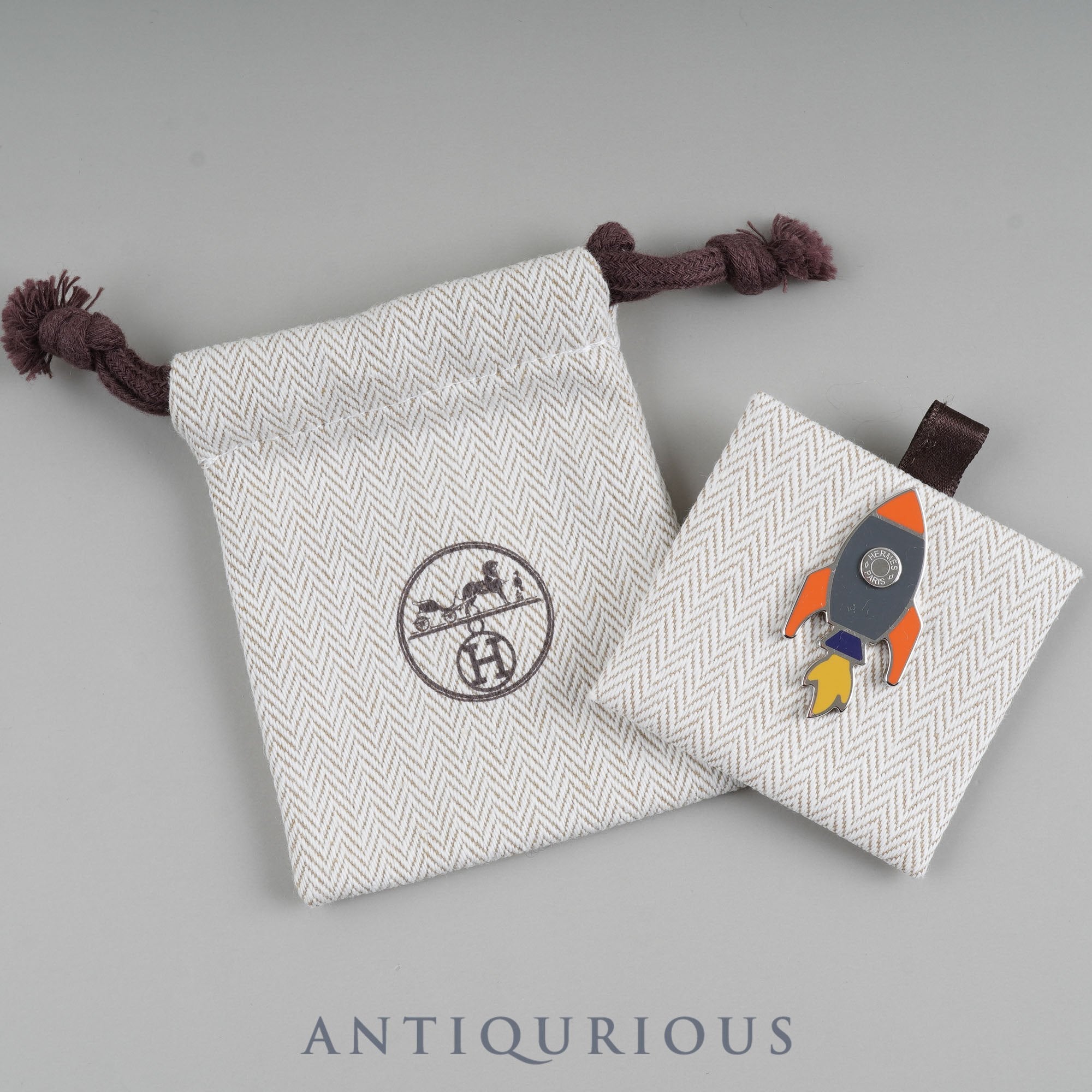 エルメス バッジ スペースH メタル/PP 台紙 保存袋 | 東京銀座の