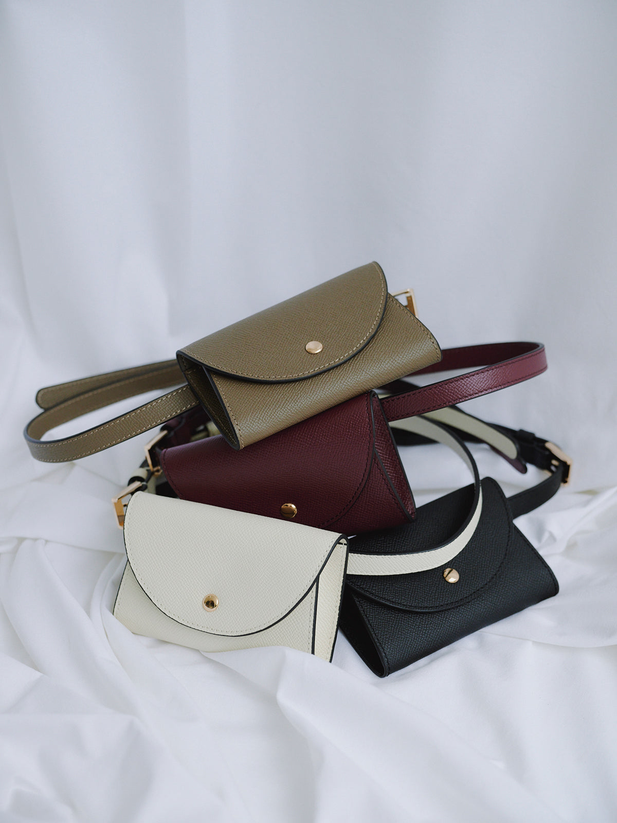 レザーベルトポーチ