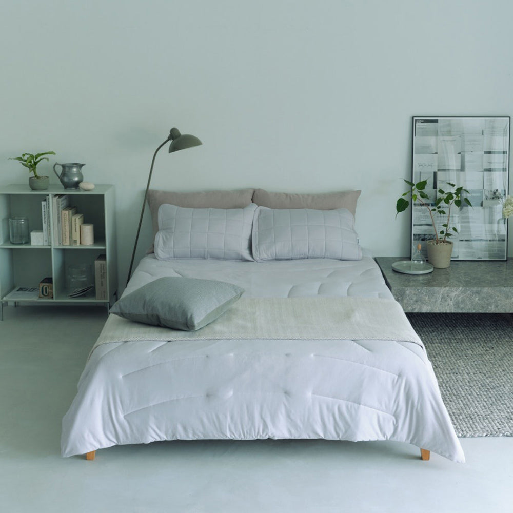 BAKUNE Comforter Cool 夏用肌掛け布団（シングル）Ice-gray – AOYAMA
