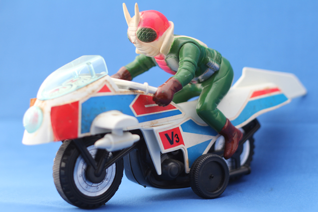 仮面ライダーV3・ハリケーン号 – 昭和玩具研究+発表