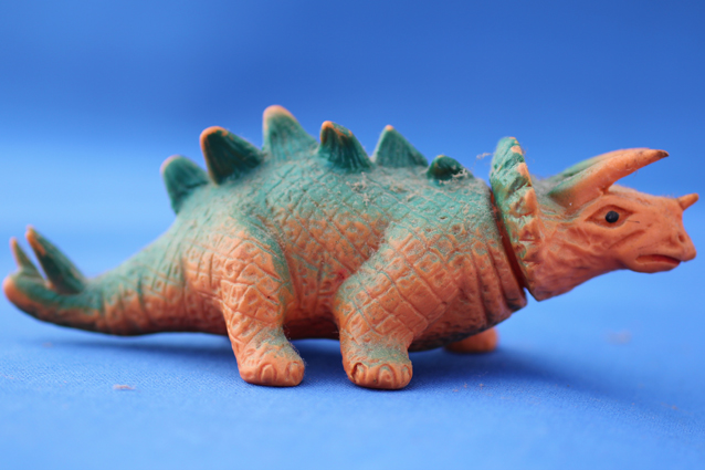 マルサンミニサイズ・トリケラトプス – 昭和玩具研究+発表