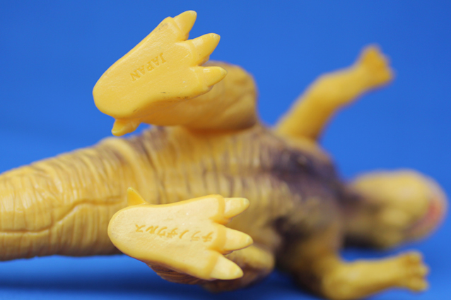 河田のソフト怪獣シリーズ・肉食恐竜チラノザウルス – 昭和玩具研究+発表